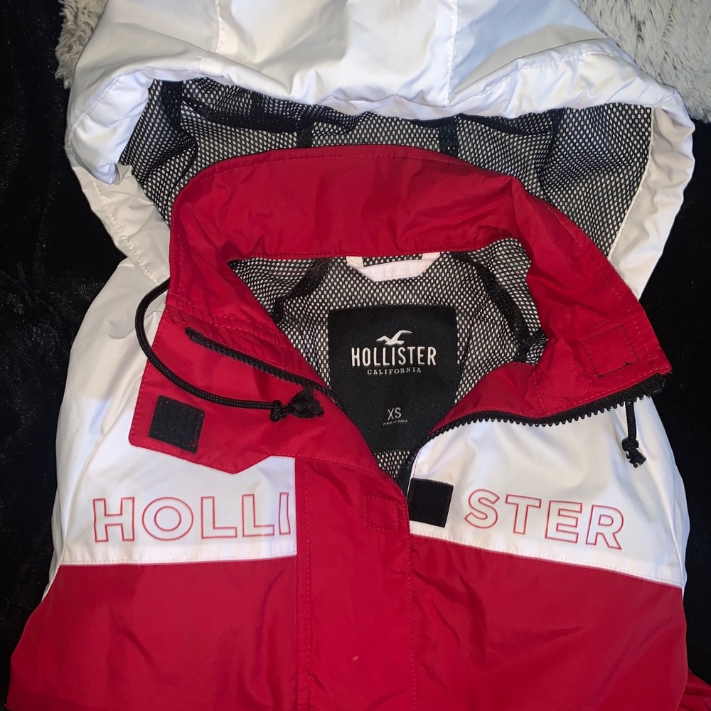 Hollister jacket❤️❤️🖤
